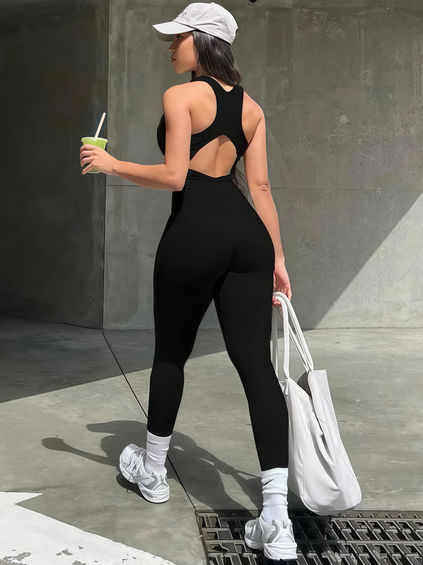 Tuta Zip S Black