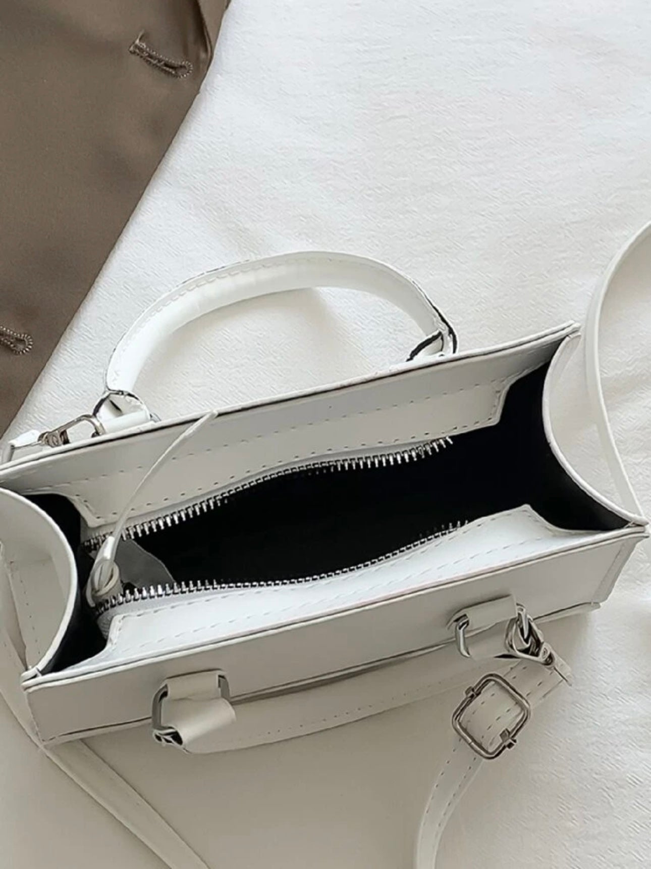 Borsa Beverly White