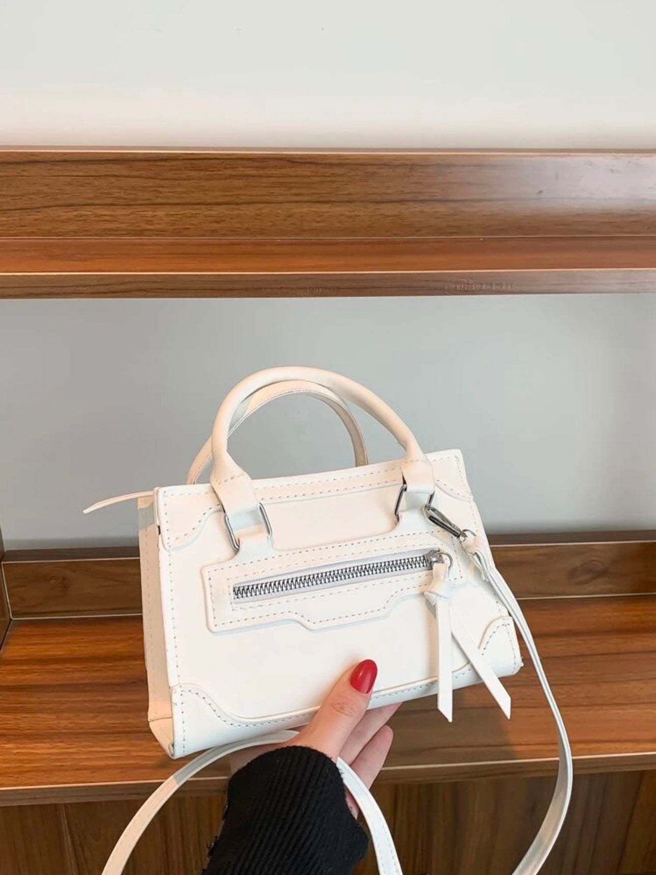 Borsa Beverly White