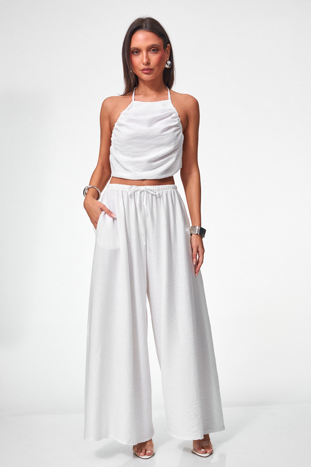 Set Lady White