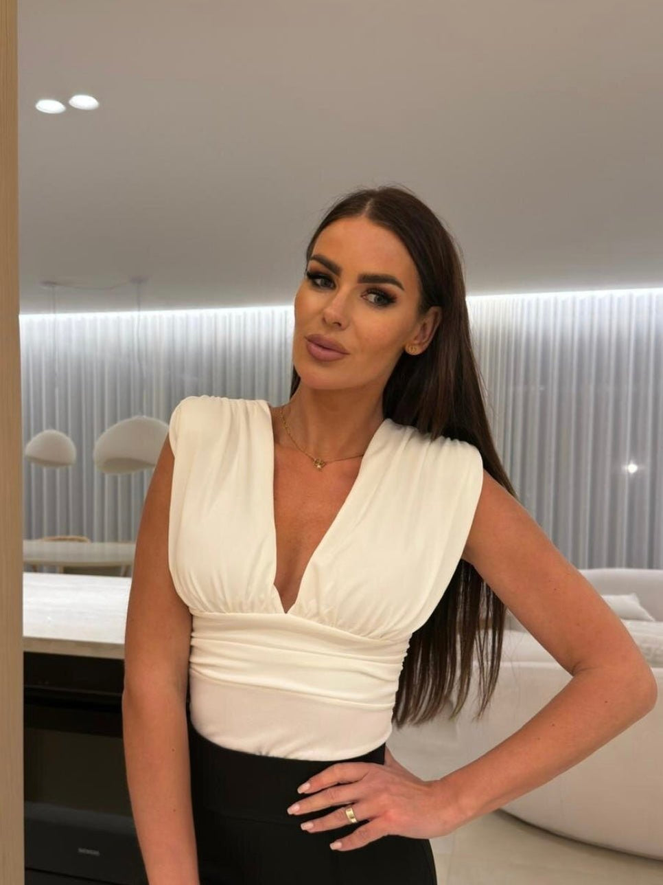 Body Crystal White – vestibilità del capo – DivaModaMilano