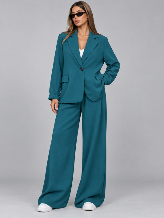 Tailleur Soft Green, dettaglio del design