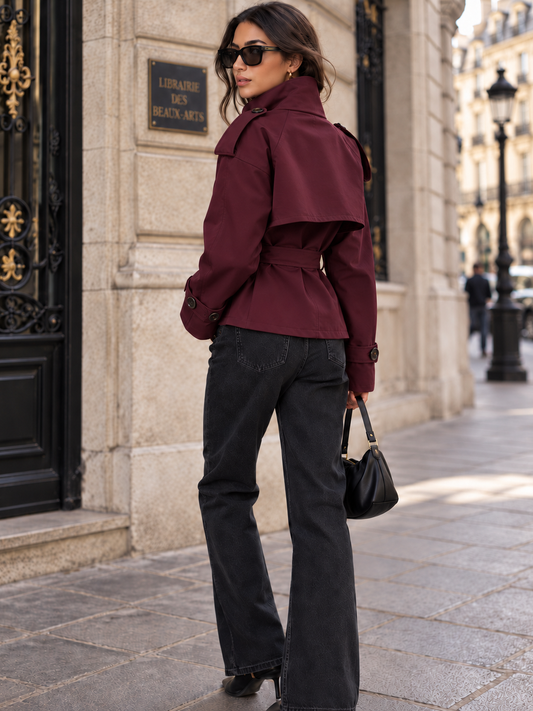 Trench Celine Wine, dettaglio del design