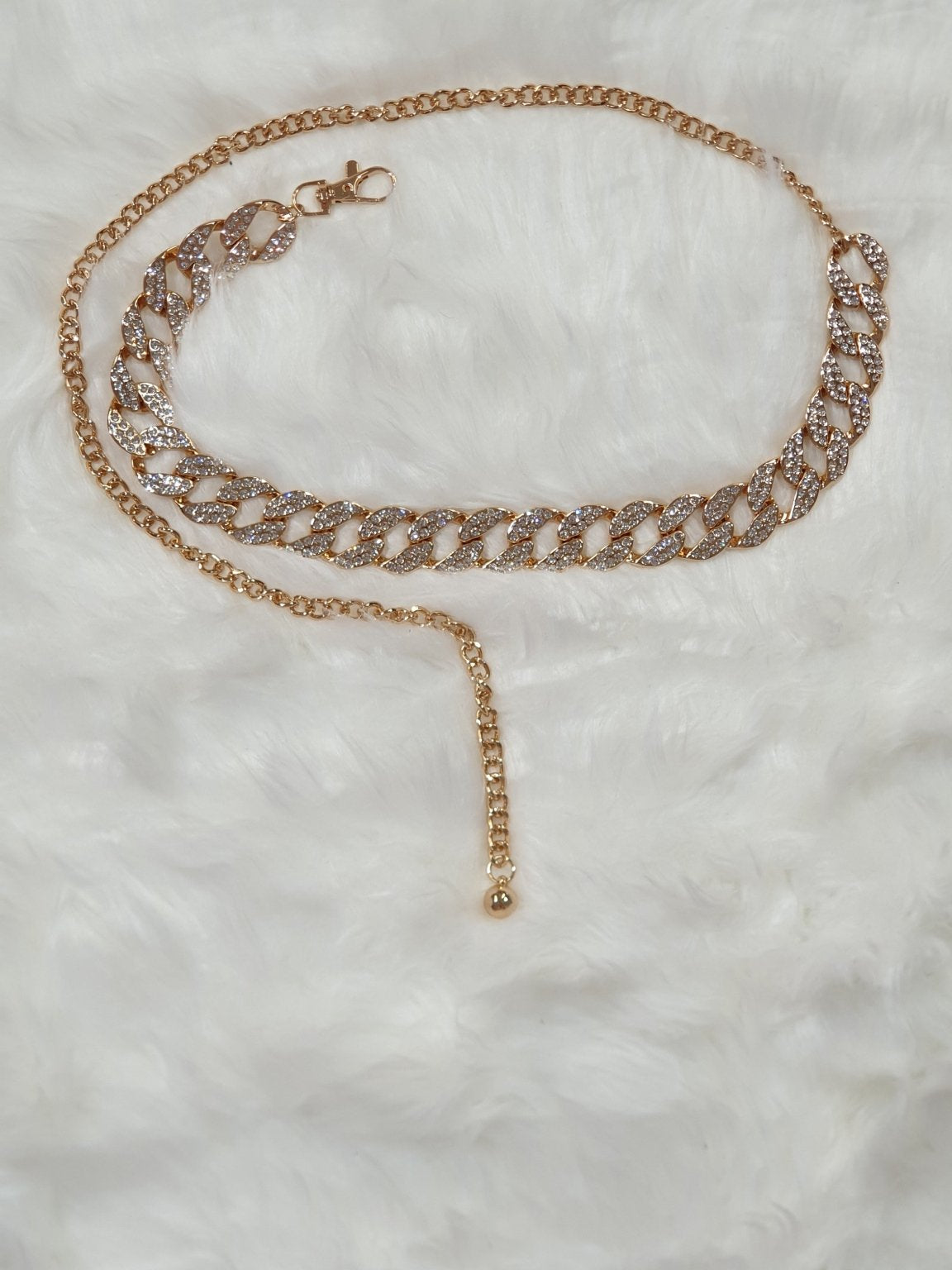 Cintura Catena Oro e Diamanti – dettaglio del design – DivaModaMilano