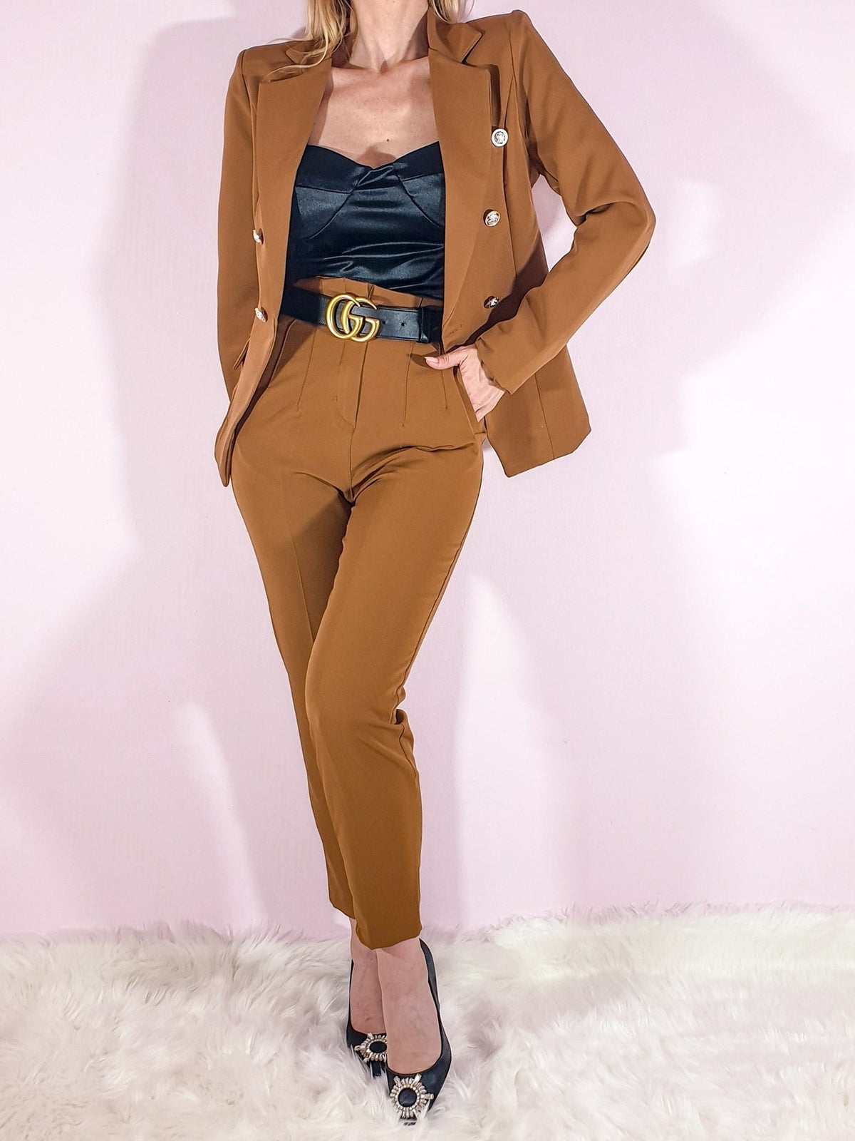 Pantalone Narciso Brown – dettaglio del design – DivaModaMilano